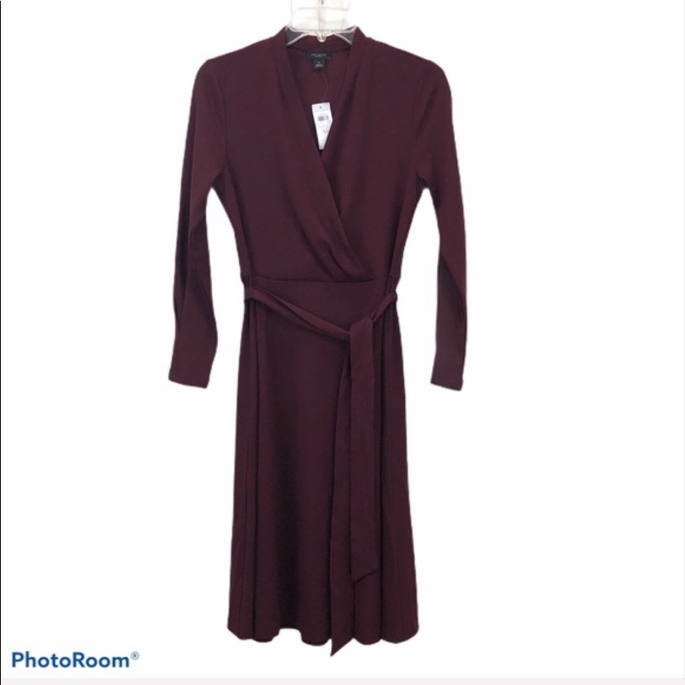 Ann Taylor long sleeve V neck belted burgundy dress